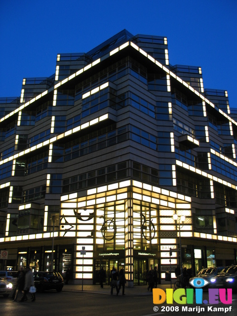 25512 Friedrichstadt Passagen Berlin Shopping Centre at night